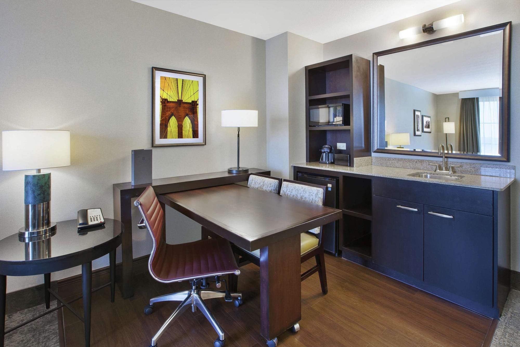 Embassy Suites Columbus - Airport Екстериор снимка