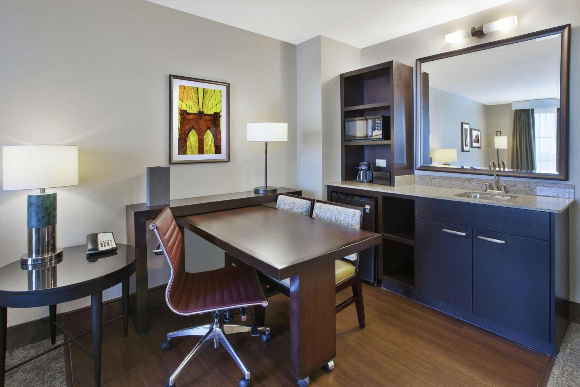 Embassy Suites Columbus - Airport Екстериор снимка