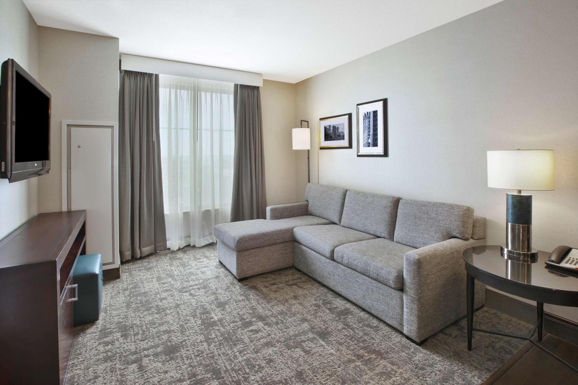 Embassy Suites Columbus - Airport Екстериор снимка