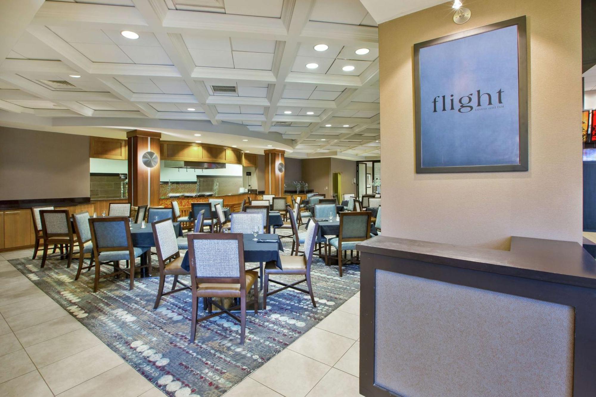 Embassy Suites Columbus - Airport Екстериор снимка