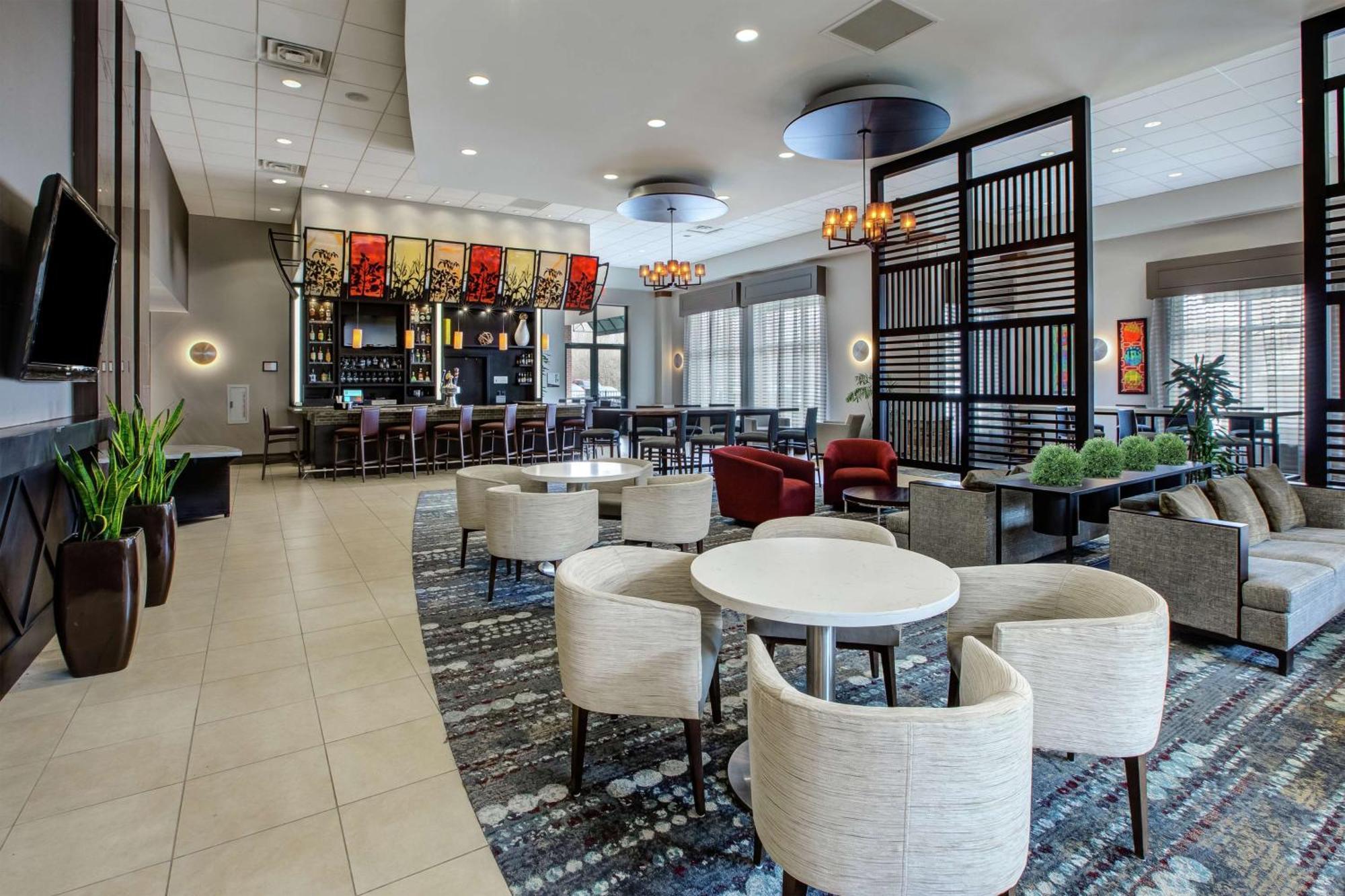 Embassy Suites Columbus - Airport Екстериор снимка