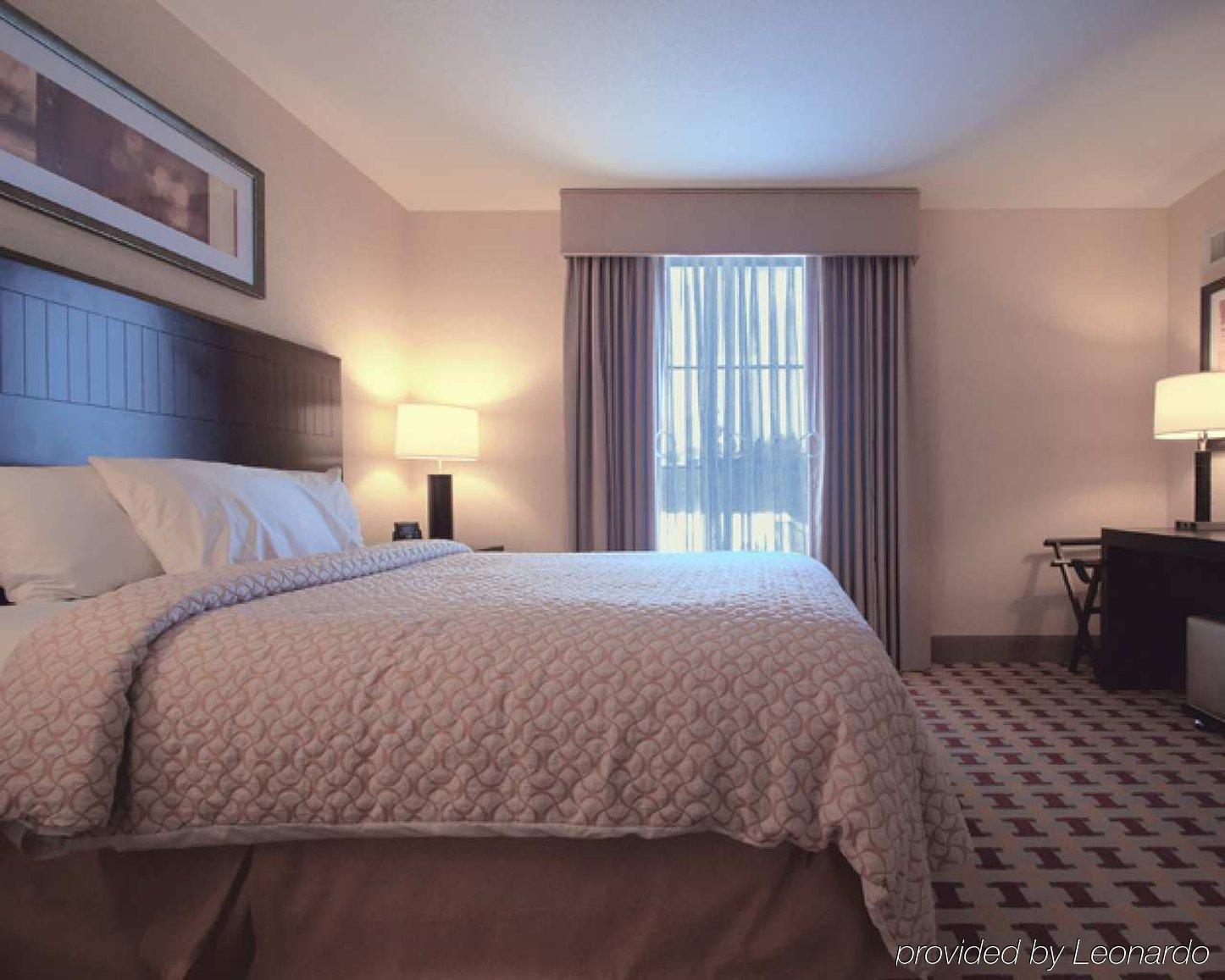 Embassy Suites Columbus - Airport Стая снимка