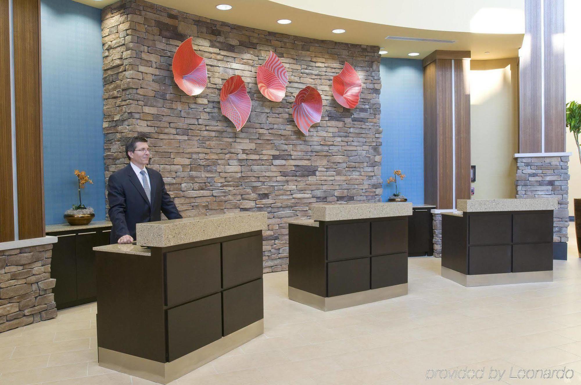 Embassy Suites Columbus - Airport Интериор снимка