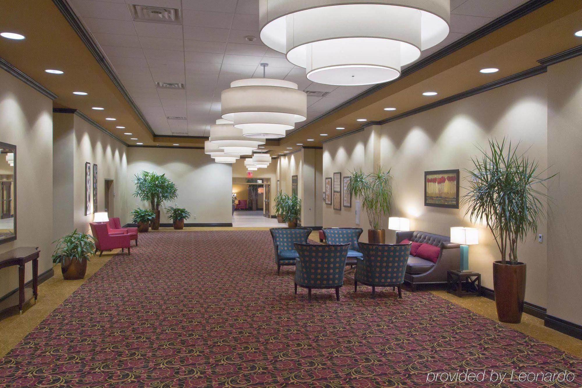 Embassy Suites Columbus - Airport Интериор снимка